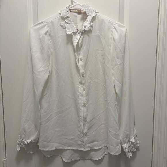Chelsea & Violet White Blouse w/Scalloped Embroidered Collar & Cuffs Size XS EUC - Picture 3 of 8